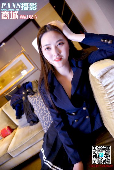 中国医生电影西装女扮演者是谁扮演的